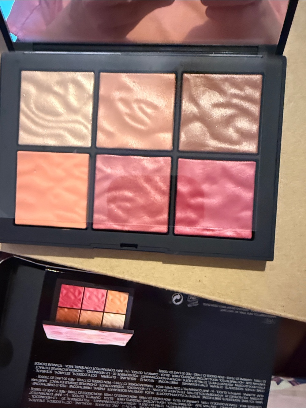 NARS Exposed Cheek Palette - Pink & Coral Shades - Picture 5 of 5